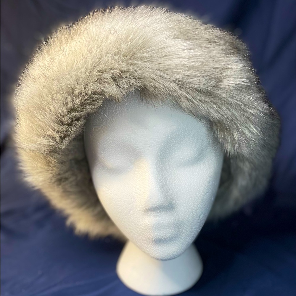FAUX FUR HAT